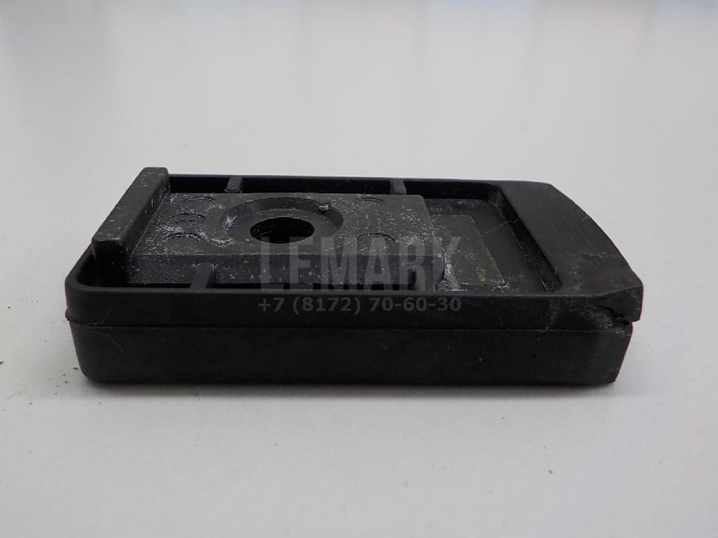 Отбойник крышки багажника для  Audi 80/90 [B3] 1986-1991