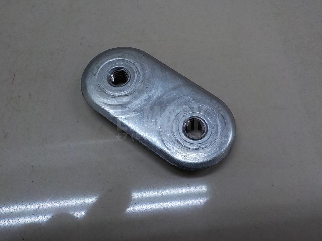 Крепеж для  BMW 1-serie E82/E88 2007-2013