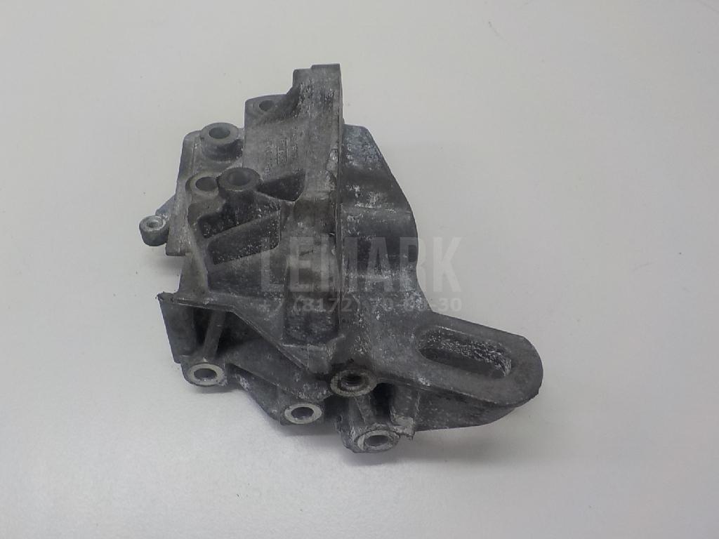 Кронштейн двигателя передний для  Ford Focus I 1998-2005