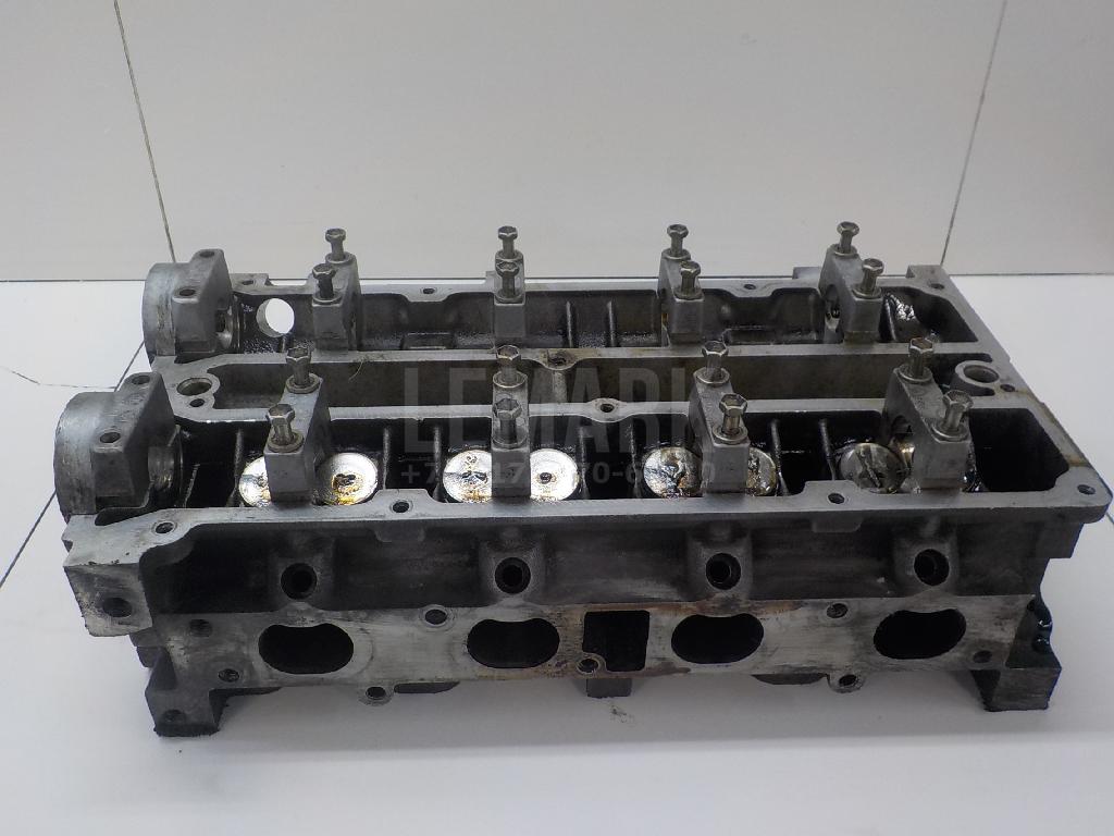 Головка блока 1560511 Ford