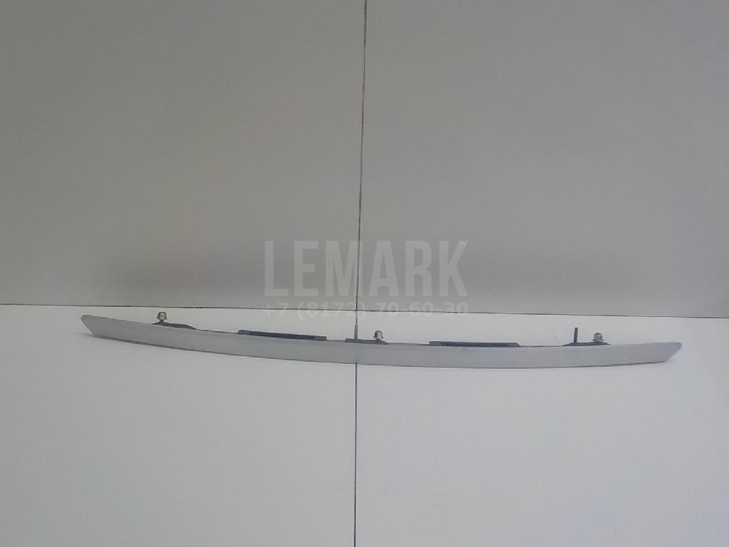 Накладка двери багажника