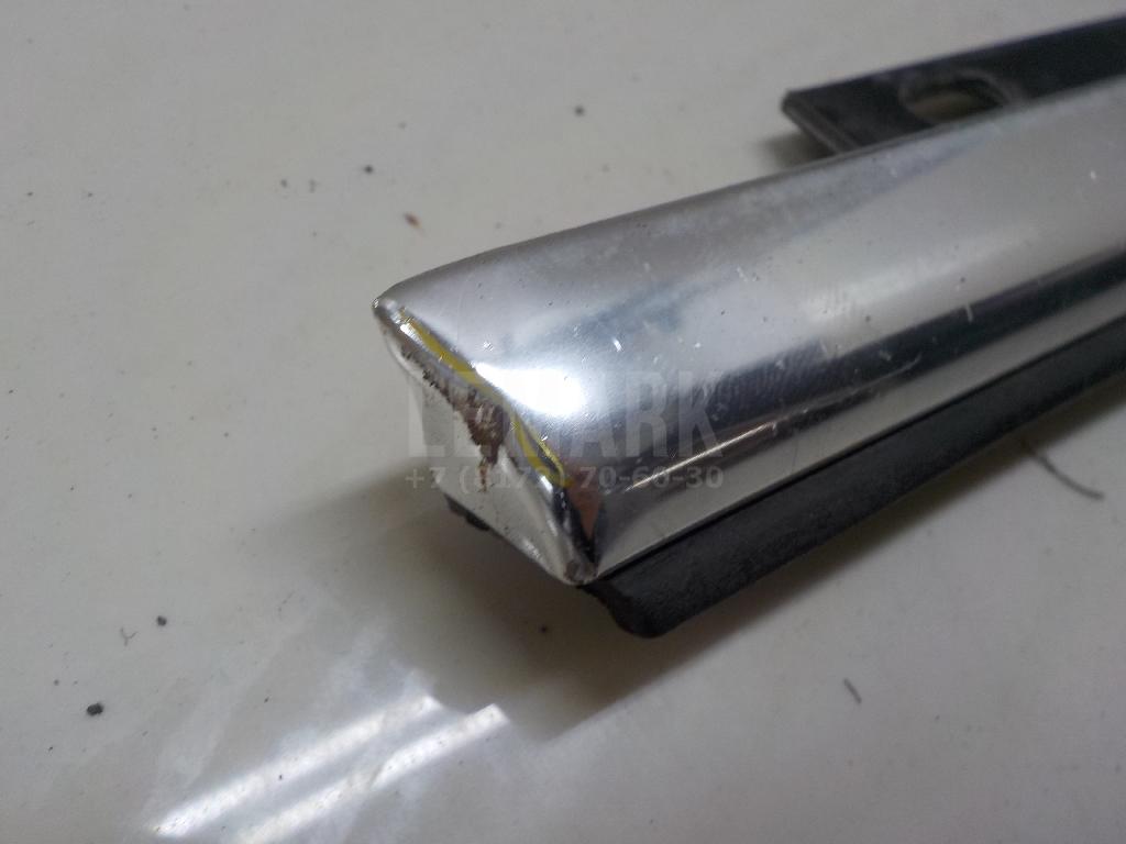 Накладка стекла заднего левого