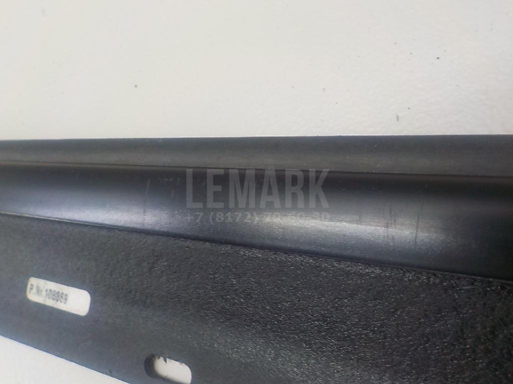 Накладка стекла заднего правого для  BMW 7-serie E38 1994-2001