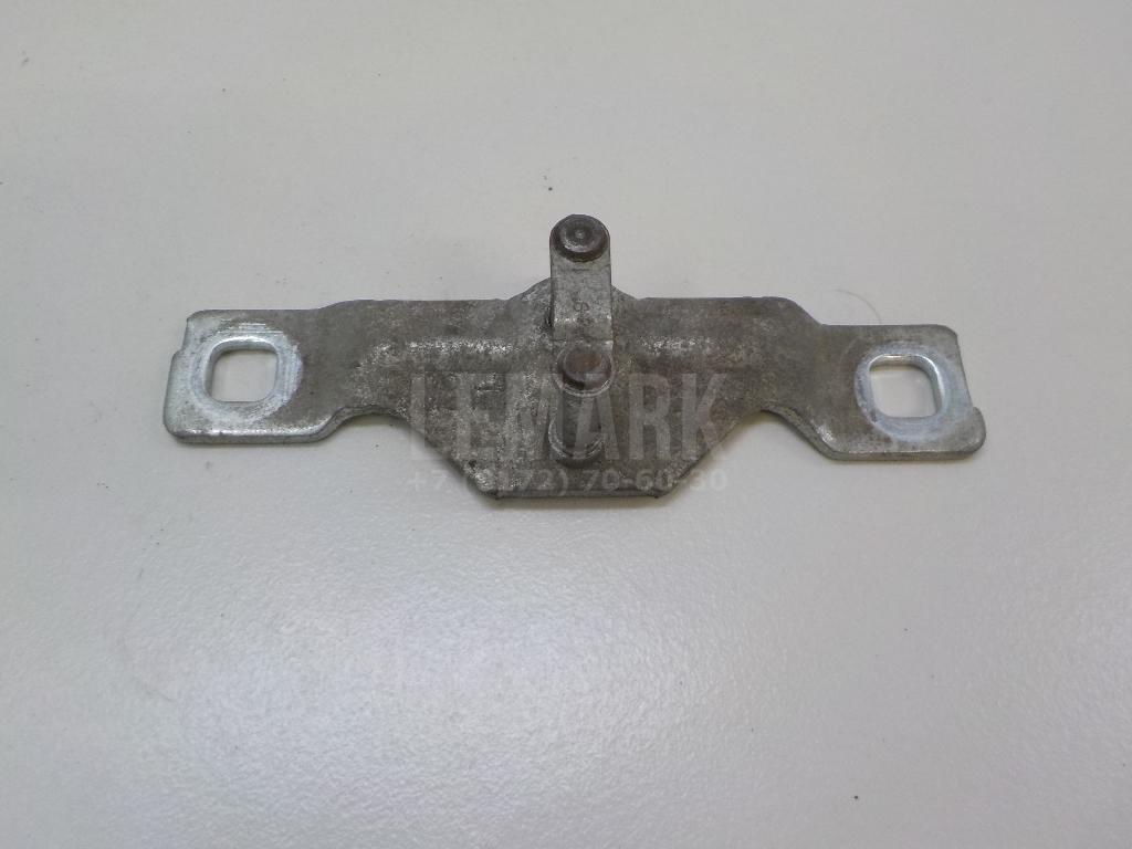 Ответная часть замка багажника для  Audi V8 1988-1994