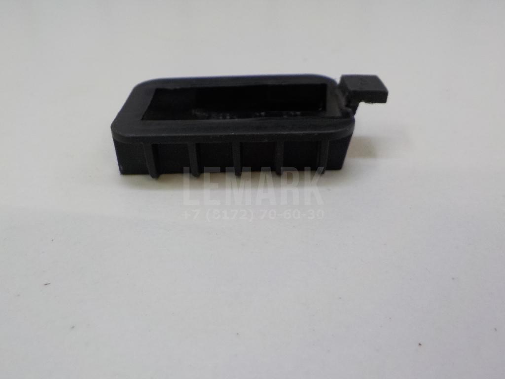 Кронштейн внутренней ручки 5J0868775 VAG