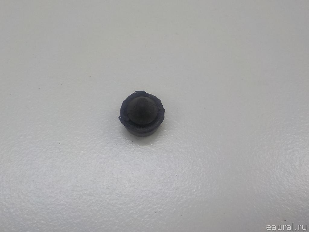 Отбойник капота