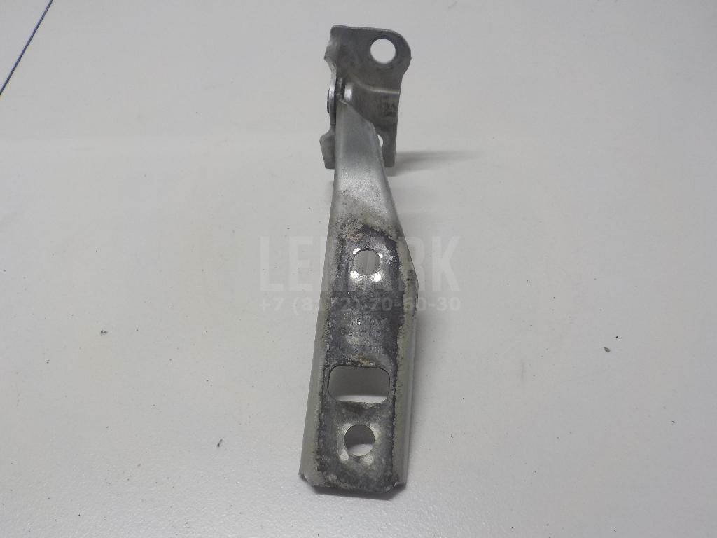 Петля капота правая 1J0823302 VAG