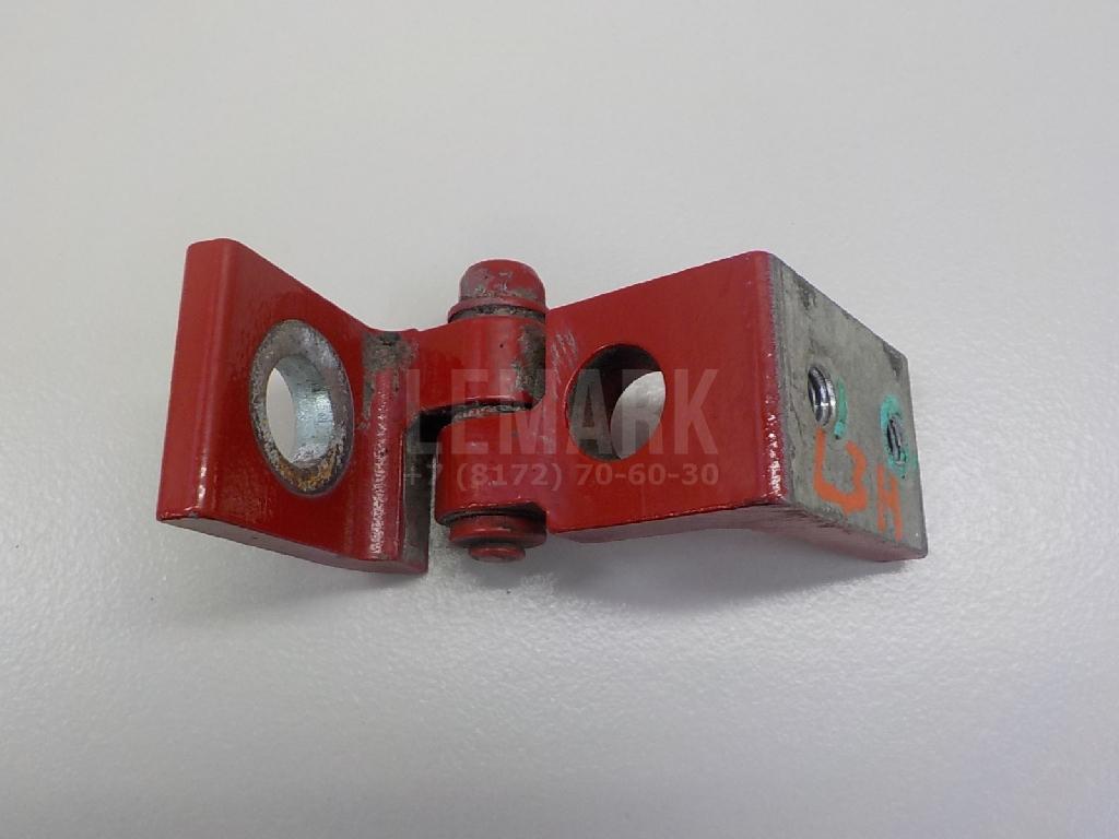 Петля двери задней левой нижняя 1Z0833411B VAG