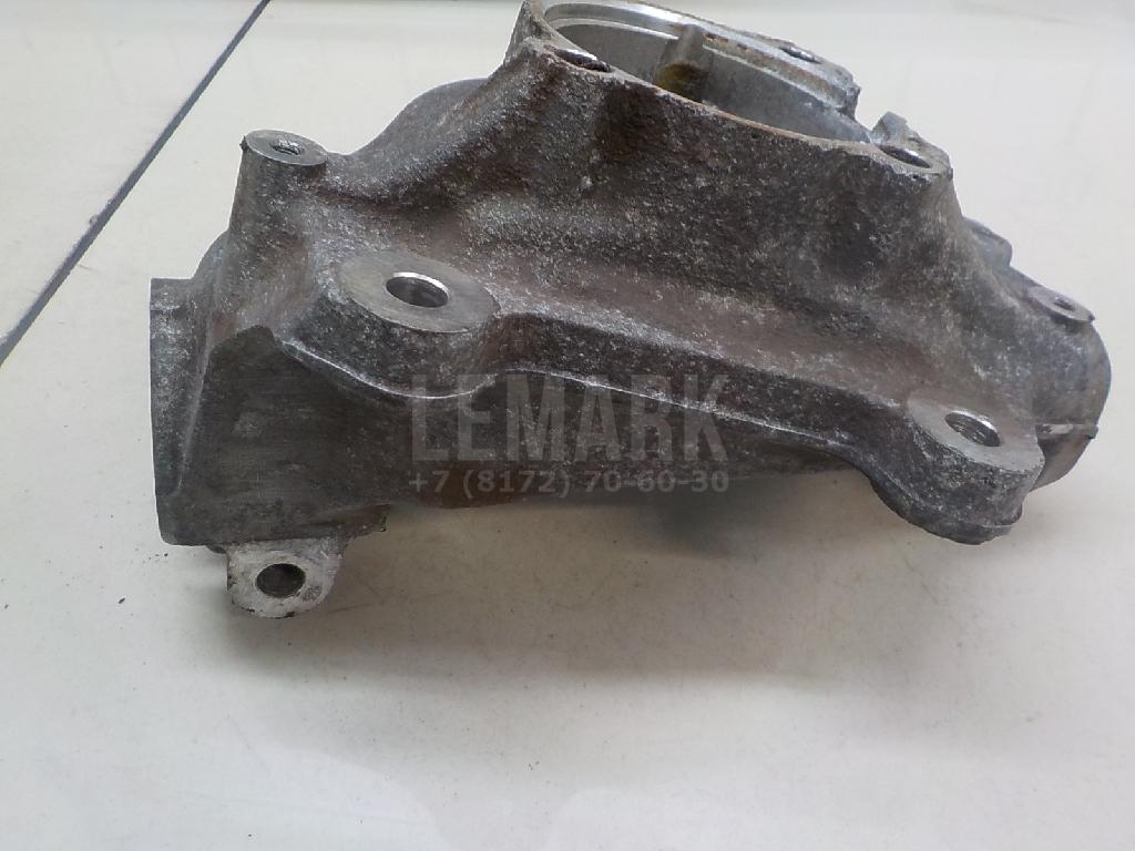 Кулак поворотный передний правый для  Audi 80/90 [B3] 1986-1991