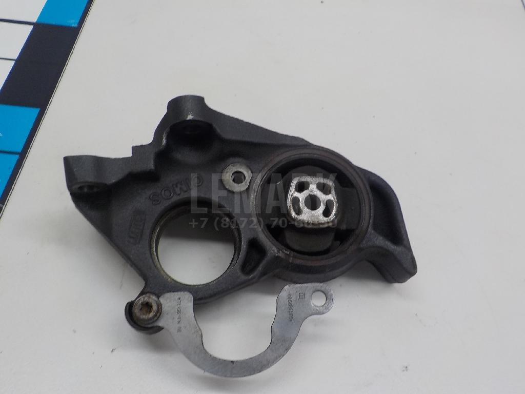 Кронштейн промежуточного вала для  Audi V8 1988-1994