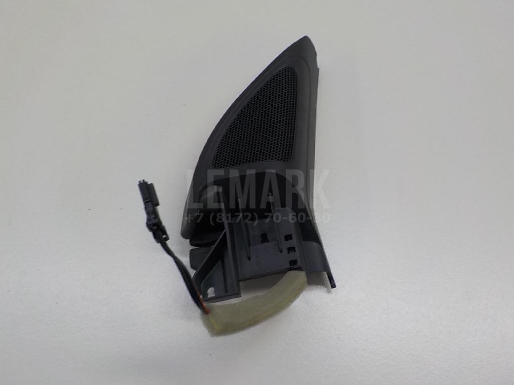 Крышка зеркала внутренняя правая 5K0837974K82V VAG
