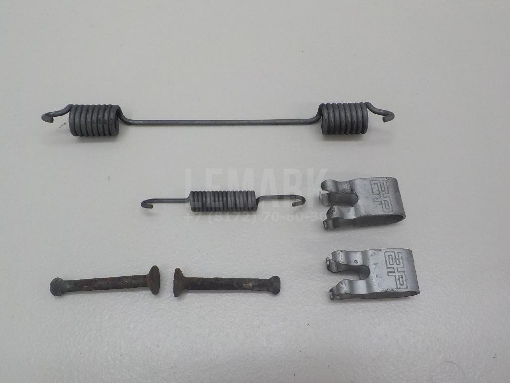 Установочный к-кт задних колодок 5039023 Ford