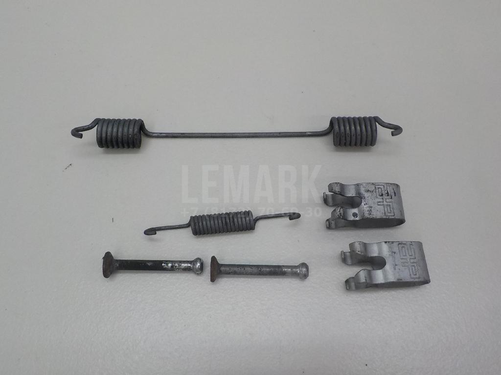 Установочный к-кт задних колодок 5039023 Ford