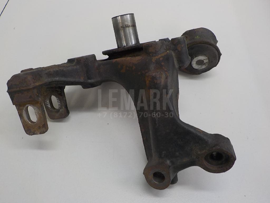 Кулак поворотный задний правый для  Audi 80/90 [B4] 1991-1995