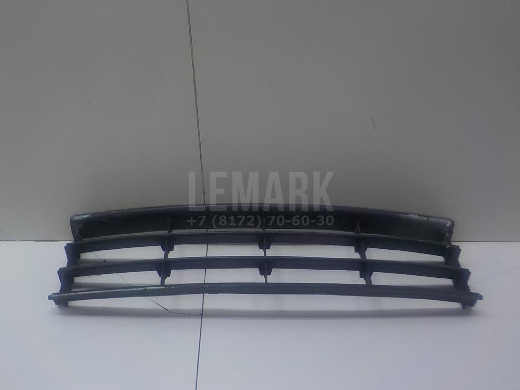 Решетка в бампер центральная 1Z0853677C VAG