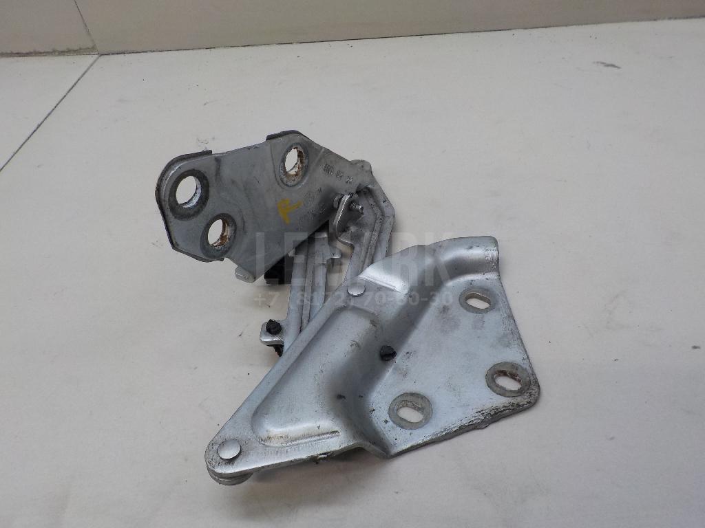 Петля капота правая 7L6823302 VAG