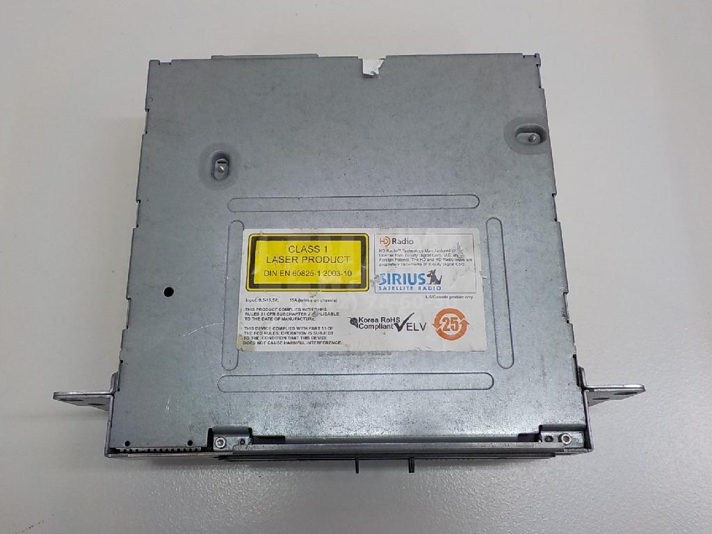 Проигрыватель CD/DVD