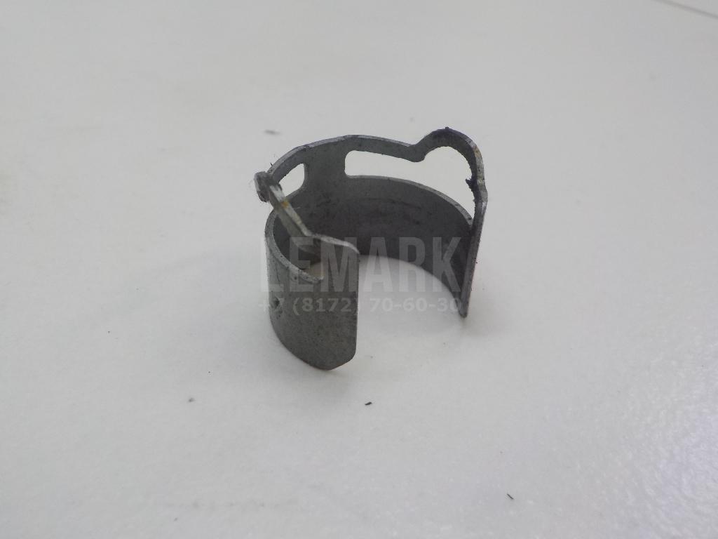 Крепеж форсунки 04E133036A VAG