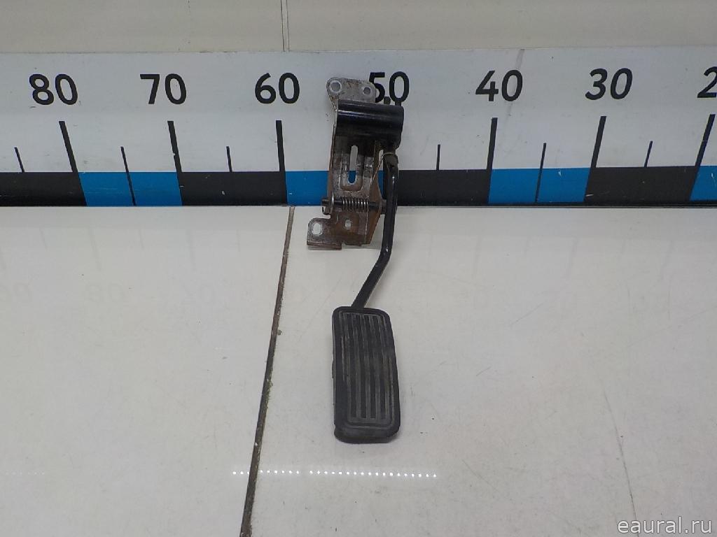 Педаль газа