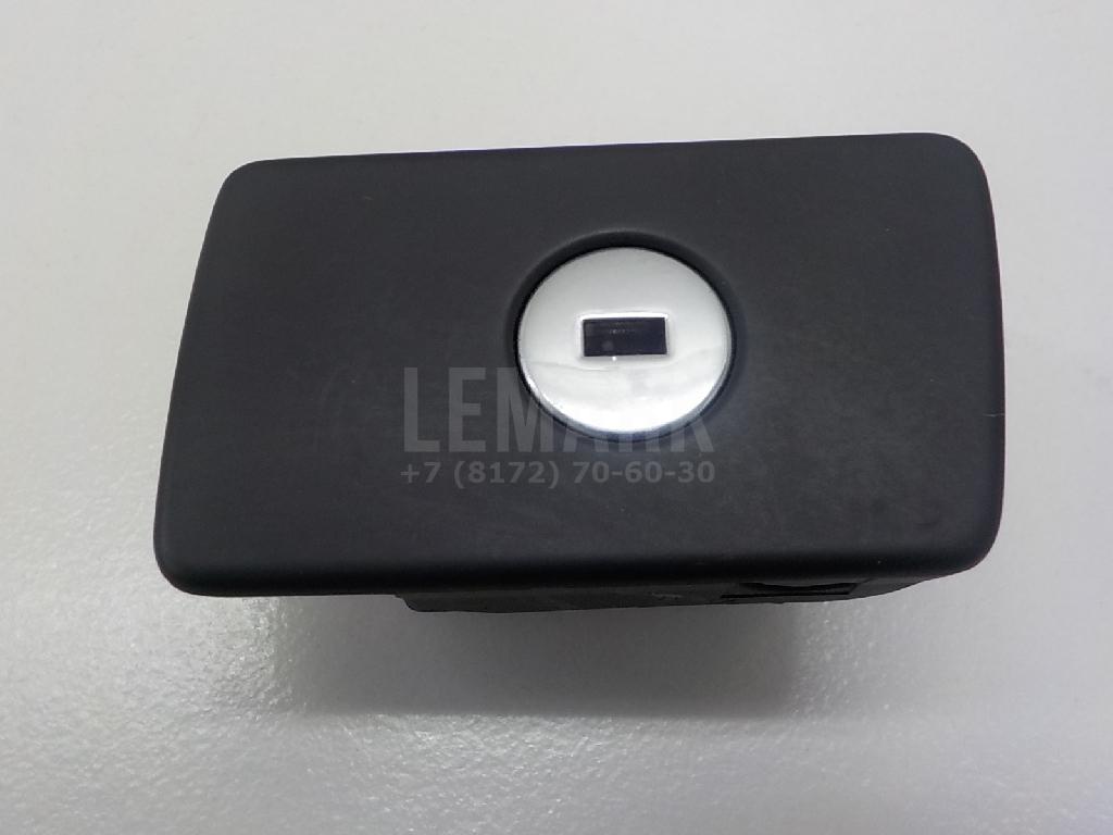 Ручка бардачка 3G1857147A81U VAG