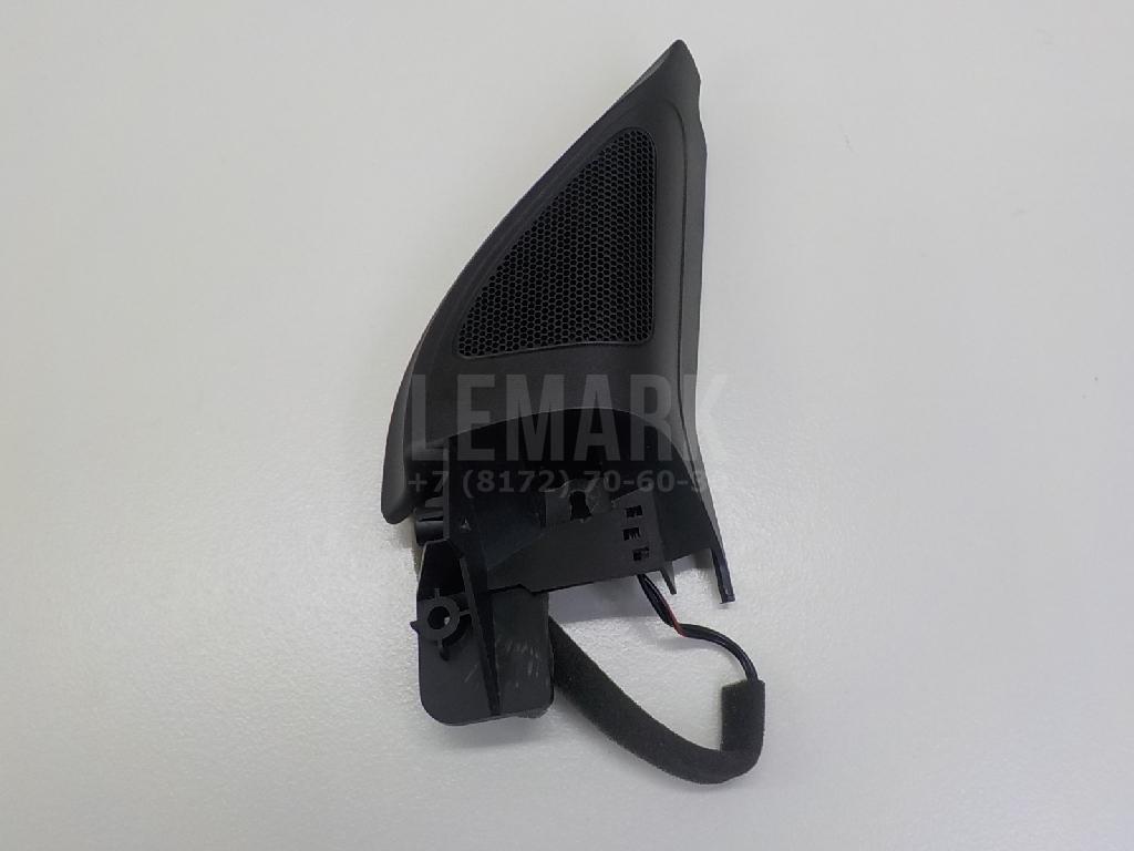 Крышка зеркала внутренняя правая 1K9837974C82V VAG