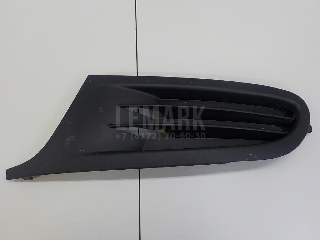 Решетка в бампер левая 1K9853665A9B9 VAG