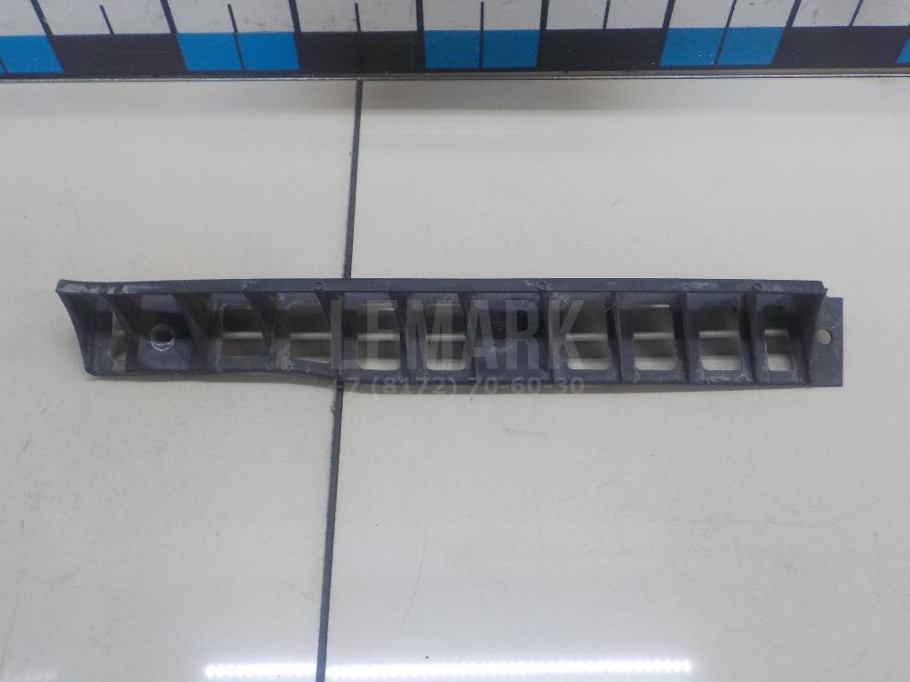 Направляющая заднего бампера левая 5L6807863 VAG