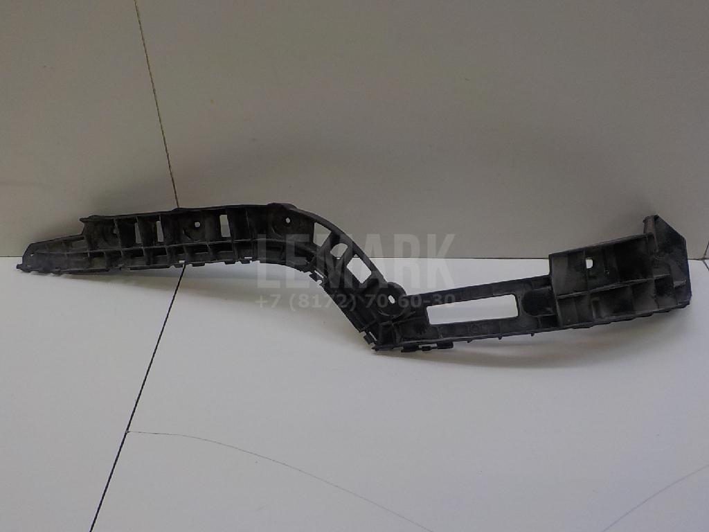 Направляющая заднего бампера правая 3AF807394 VAG