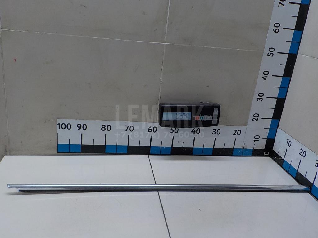 Накладка стекла переднего правого 3G0837476EVNH VAG