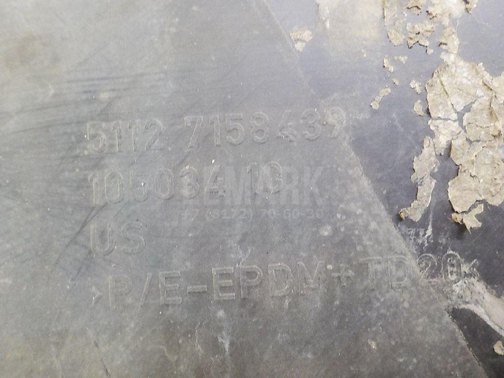 Накладка заднего бампера левая