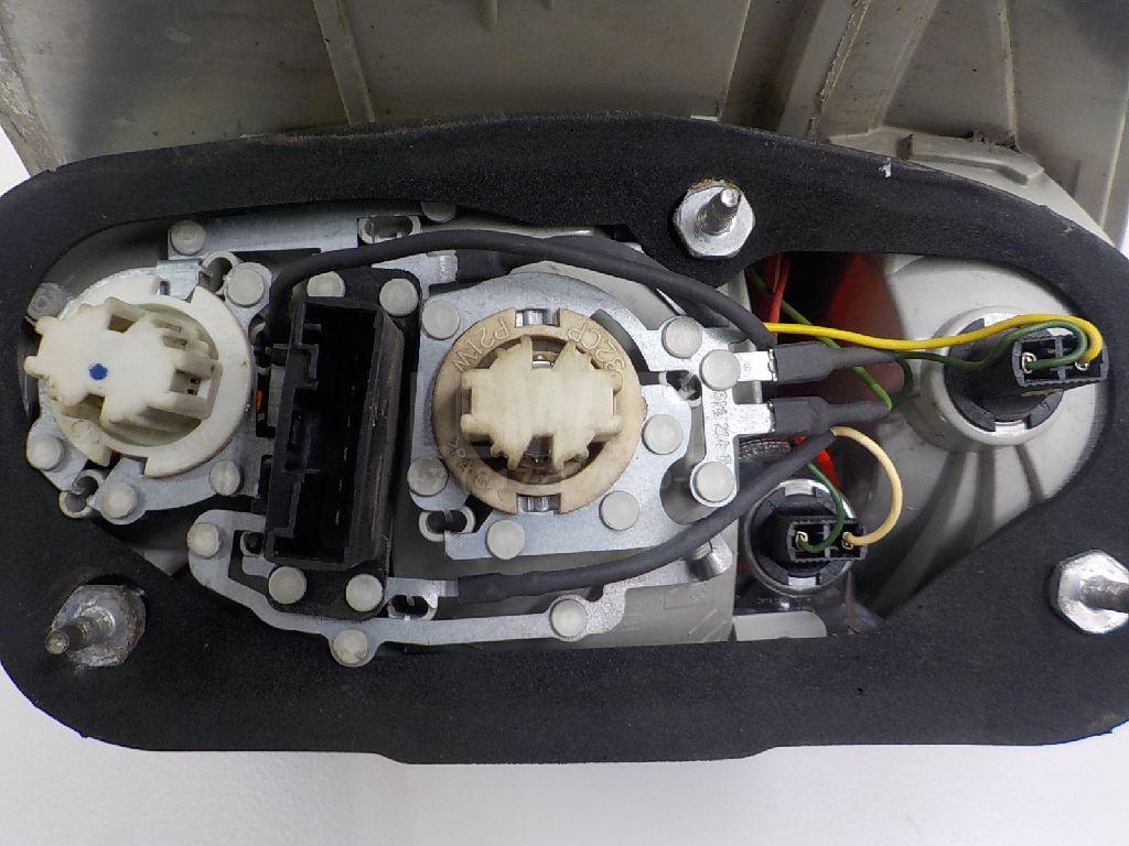 Фонарь задний наружный правый для  BMW 3-serie E92/E93 2006-2012
