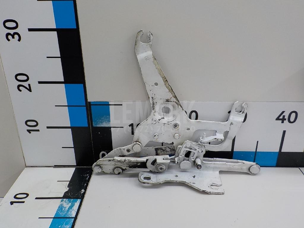Петля капота правая для  BMW 1-serie E82/E88 2007-2013