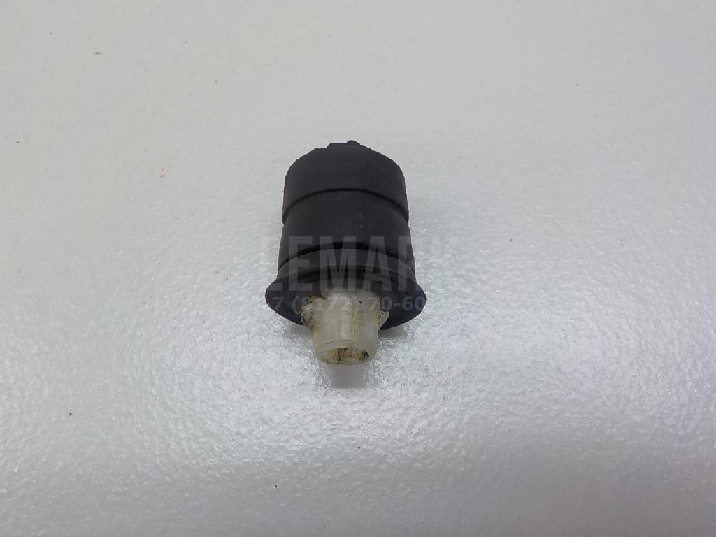 Отбойник крышки багажника 9054109142 Toyota