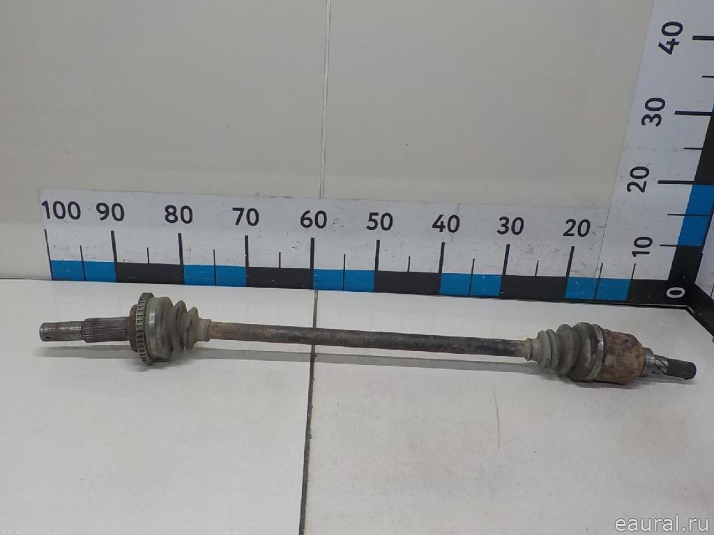 Полуось задняя