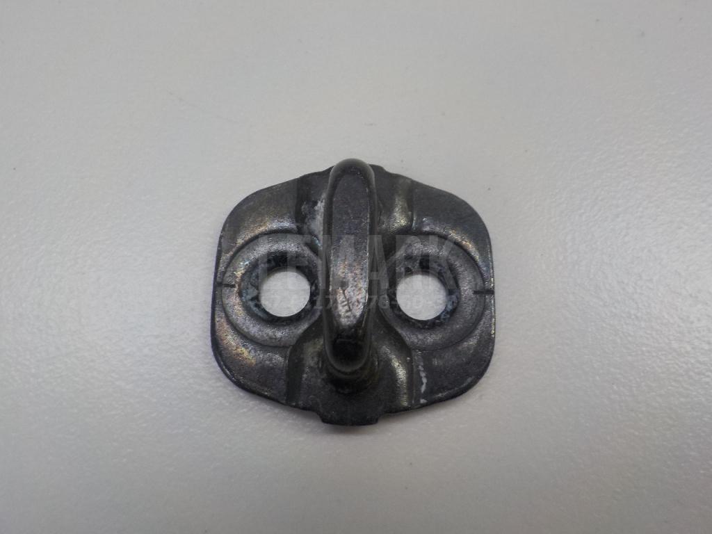 Ответная часть замка двери 80570AA20A Nissan