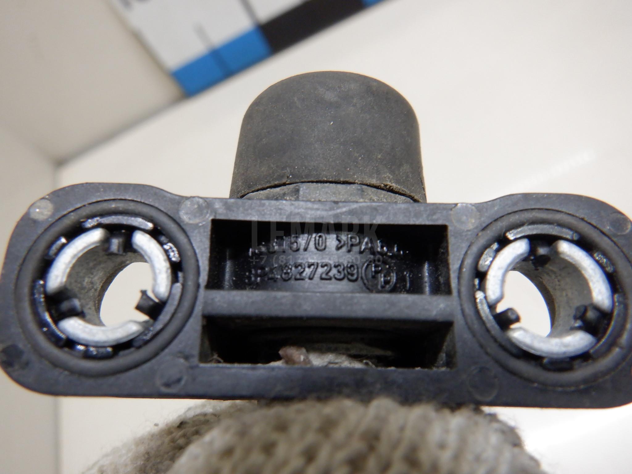 Отбойник крышки багажника для  BMW X1 E84 2009-2015