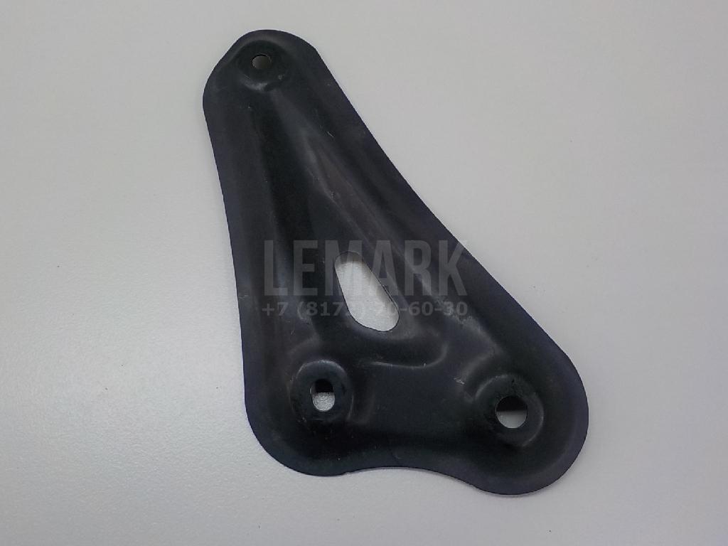 Кронштейн задней балки 5365348020 Toyota
