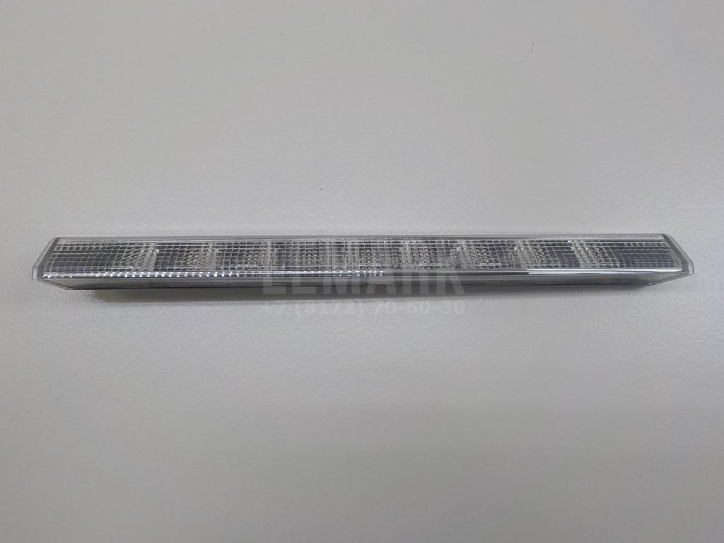 Фонарь задний (стоп сигнал) 8157060110 Toyota