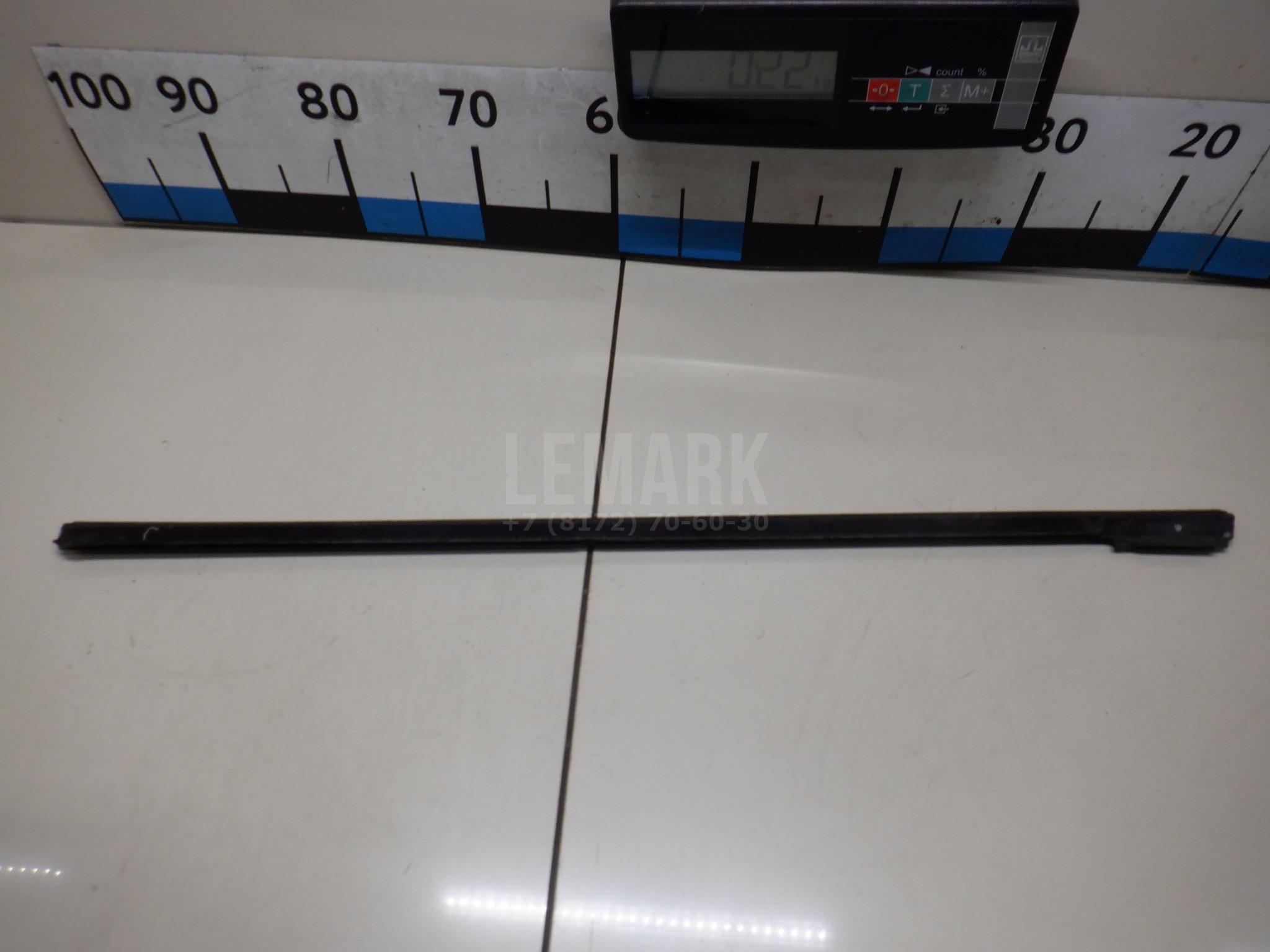 Накладка стекла заднего правого для  BYD Yangwang U8 2023