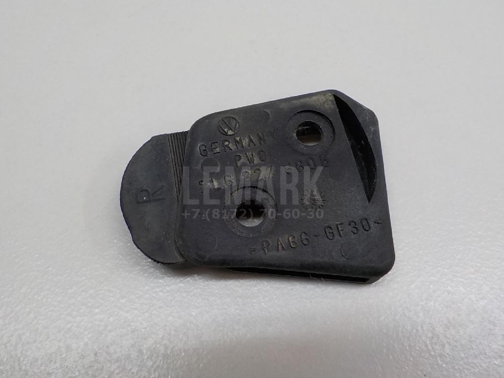 Направляющая двери багажника 7L6827680B VAG