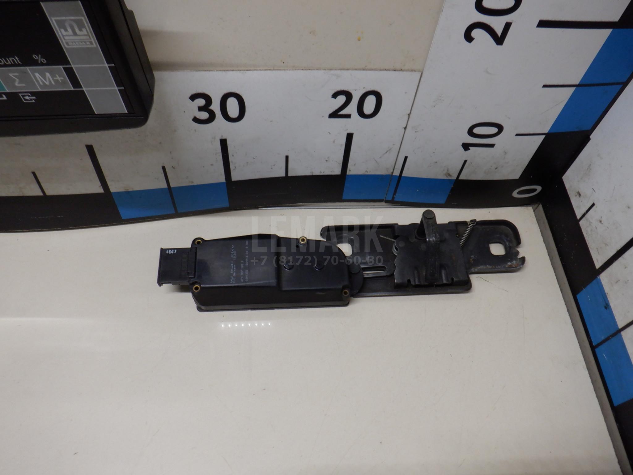 Ответная часть замка багажника для  BMW 1-serie E82/E88 2007-2013