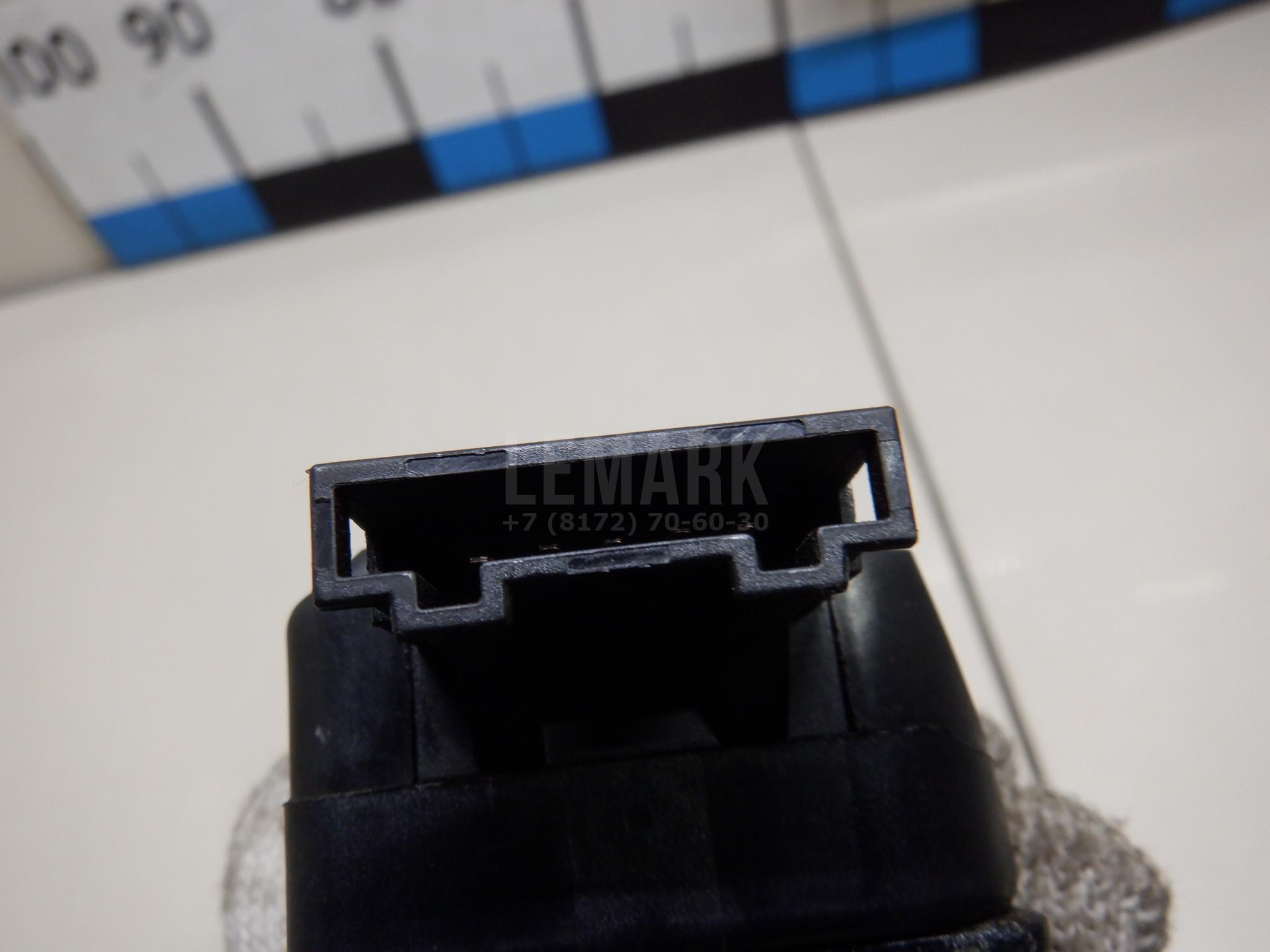 Ответная часть замка багажника для  BMW 1-serie E82/E88 2007-2013