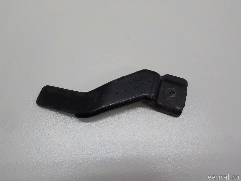 Ручка открывания капота