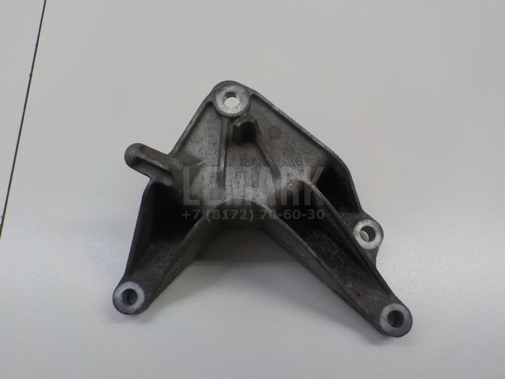 Кронштейн опоры КПП 13248662 GM
