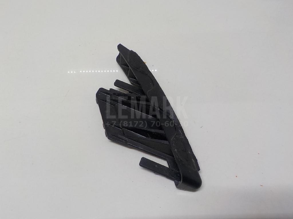 Кронштейн фар правый 63122JD00A Nissan