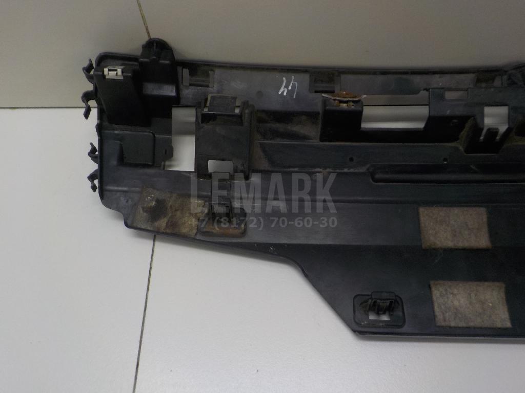 Кронштейн заднего бампера для  BMW 7-serie G11/G12 2015-2022
