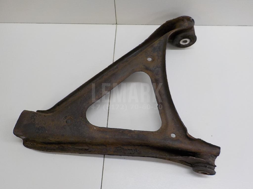 Рычаг задний нижний правый 7P0505312E VAG