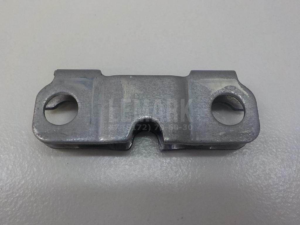 Кронштейн троса ручн. тормоза 4634142020 Toyota