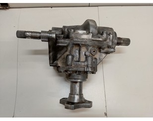 Renault Duster 4x4 с задним приводом и раздаточной коробкой для модели 2012 года можно приобрести в Москве по цене от 4923 руб. в четырех вариантах комплектации