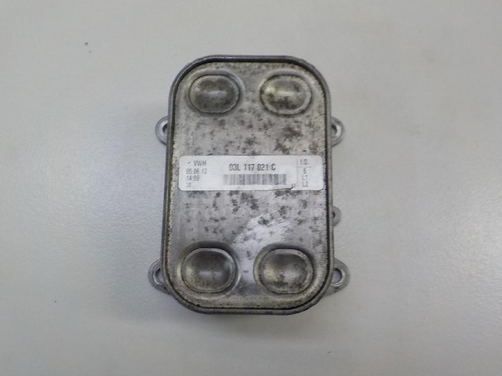 Радиатор масляный 03L117021C VAG